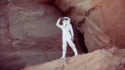 Миссия «Фальшивый Марс»: в пустыне Израиля имитировали жизнь на Красной планете - 5-tv.ru - Израиль