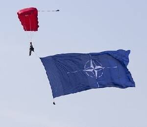 НАТО согласует новую стратегию противодействия российской угрозе - isra.com