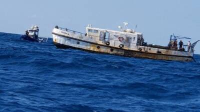 В Израиле спасли от гибели судно с узбекскими рыбаками: видео - vesty.co.il - Израиль - Египет - Кипр - Узбекистан - Нетания - Видео