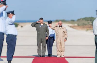 Ибрагим Насер - Командующий авиации ОАЭ впервые посетил Израиль - eadaily.com - Израиль - Тель-Авив - Эмираты