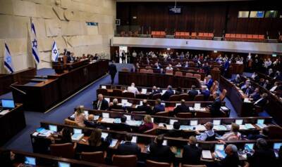 Оппозиция планирует длинные выступления в ночное время, а коалиция опасается «исчезновения» депутатов РААМ - 7kanal.co.il - Израиль