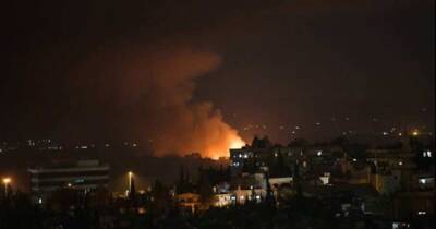 Сирия отразила ракетный удар Израиля по Хомсу - ren.tv - Израиль - Сирия - Sana