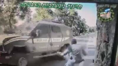 Видео: броневик без водителя разъезжал по улице возле Иерусалима - vesty.co.il - Израиль - Иерусалим - Видео