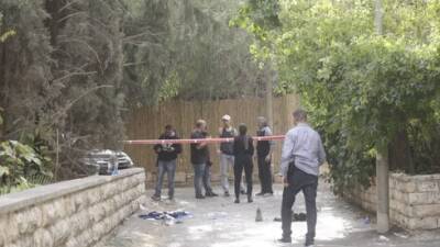Выстрелы возле отеля в Иерусалиме: тяжело ранен 30-летний мужчина - vesty.co.il - Израиль - Иерусалим