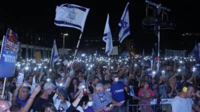 Бецалель Смотрич - Массовый митинг оппозиции в Тель-Авиве: враги в правительстве - vesty.co.il - Израиль - Тель-Авив