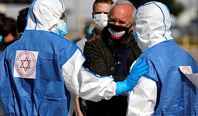 Израиль стал первой страной, закрывшей границы из-за нового штамма коронавируса «омикрон» - og.ru - Израиль - Из