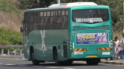 Минздрав по ошибке отправил в карантин водителя автобуса в Эйлат и всех пассажиров - vesty.co.il - Израиль - Тель-Авив - Эмираты - Юар - Малави