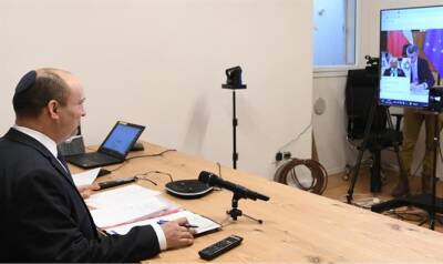 Нафтали Беннет - Премьер-министр Нафтали Беннет поговорил с канцлером Австрии и премьер-министром Чехии о новом варианте COVID-19 «Омикрон» - 7kanal.co.il - Израиль - Австрия - Чехия