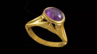 В Израиле нашли древнее кольцо от похмелья - techno.bigmir.net - Израиль