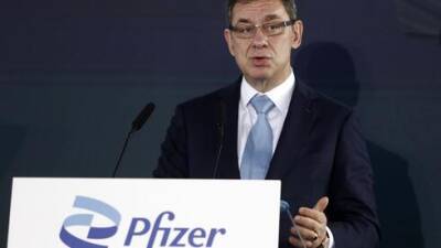 Гендиректор Pfizer рассказал, когда понадобится четвертая прививка - vesty.co.il - Израиль - Сша - Англия - Франция - Эмираты - Белоруссия - Юар