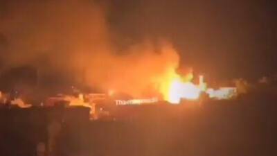 Мощный взрыв на складе ракет ХАМАСа в Ливане: видео - vesty.co.il - Израиль - Ливан - Тир - Видео