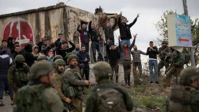 Еврейские поселенцы атаковали палестинские деревни после убийства израильтянина на Западном берегу - unn.com.ua - Израиль - Палестина - Украина - Киев