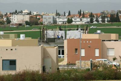 В Израиле возможно и такое: мэр Афулы совмещает должность с частным строительным бизнесом - news.israelinfo.co.il - Израиль - Афулы