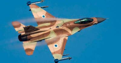 Олег Журавлев - Минобороны объяснило, почему Сирия не ответила на авиаудар Израиля - ren.tv - Израиль - Сирия - Латакия