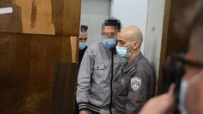 Юноша, подозреваемый в убийстве 61-летнего мужчины в Тель-Авиве: "Он меня изнасиловал" - vesty.co.il - Израиль - Тель-Авив