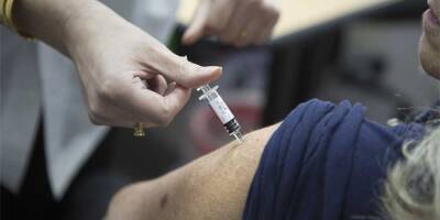 В Израиле обсудят вакцинацию четвертой дозой для особой группы населения - detaly.co.il - Израиль