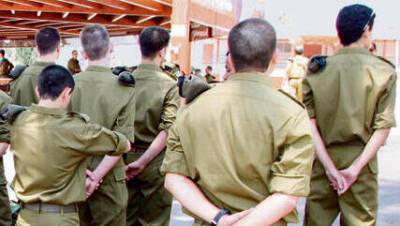 Нафтали Беннет - Беня Ганц - Израиле объявили о глобальной реформе военной службы - vesty.co.il - Израиль