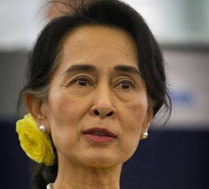 Аун Сан Су Чжи - Хунта завела новые дела на известную политическую деятельницу - isra.com - Бирма