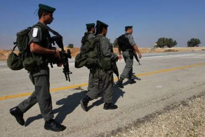 При столкновении в лагере Шауфат пострадали четверо сотрудников МАГАВ - cursorinfo.co.il - Иерусалим