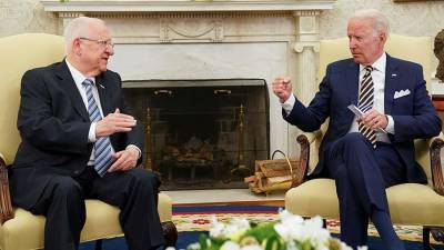 Реувен Ривлин - Израиль Джо Байден - Байден призвал Израиль поддержать экономические возможности Палестины - iz.ru - Израиль - Палестина - Сша - Вашингтон - Президент