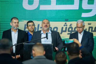 Ярив Левин - Мансур Аббас - РААМ призывает арабские партии поддержать смещение Левина с поста спикера - cursorinfo.co.il - Израиль