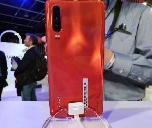 «Huawei» представляет новую ОС - isra.com