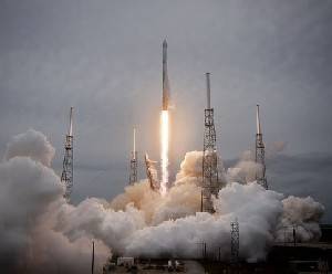 Фанат «SpaceX» запустил мегапопулярный сайт - isra.com