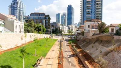 Перекресток вместо парка: новую пешеходную зону в Тель-Авиве хотят потеснить - vesty.co.il - Израиль - Тель-Авив - Иерусалим