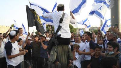 Халиль Аль-Хайя - Марш с флагами в Иерусалиме отменен, правые обвиняют в "капитуляции перед ХАМАСом" - vesty.co.il - Израиль - Иерусалим