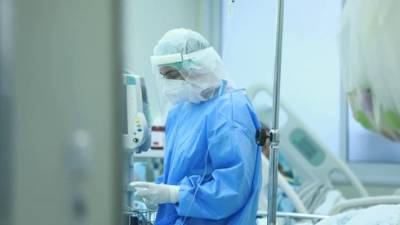 53-летний невакцинированный израильтянин госпитализирован в тяжелом состоянии из-за коронавируса - vesty.co.il - Израиль - Гедеры - Из