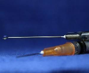 Китай начнет вакцинировать подростков - isra.com - Китай