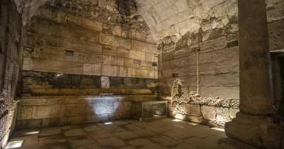 В Израиле под Стеной Плача археологи откопали столовую для римской элиты (фото) - focus.ua - Израиль - Иерусалим - Украина - Римская Империя