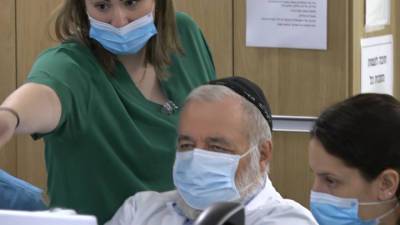 Из Израиля - Антиковидная новинка из Израиля улучшает состояние больных за сутки - vesti.ru - Израиль - Из