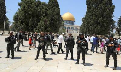 Мусульмане в ярости: евреи практически открыто молятся на Храмовой горе - 9tv.co.il - Израиль - Иерусалим