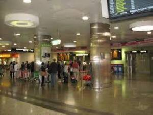 Борьба с коронавирусом: сопровождающим вход в терминал аэропорта Бен-Гурион воспрещен - isra.com
