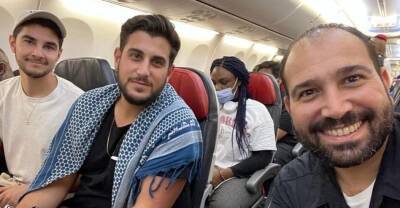 Три режиссера, арестованные в Нигерии, возвращаются в Израиль - isroe.co.il - Израиль - Сша - Стамбул - Франция - Нигерия