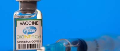 В Израиле начнут вакцинировать граждан третьей дозой Pfizer - w-n.com.ua - Израиль