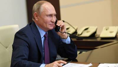 Нафтали Беннет - Владимир Путин - Путин провел телефонный разговор с новоизбранным премьером Израиля - gazeta.ru - Израиль - Россия - Президент