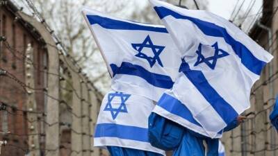 Яир Лапид - Израиль и Польша устроили дипломатический скандал из-за имущества евреев - 5-tv.ru - Израиль - Тель-Авив - Варшава - Польша - Из