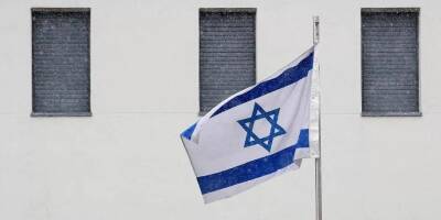 Яир Лапид - Анджей Дудой - Израиль отозвал посла из Польши после принятия "антисемитского" закона - ruposters.ru - Израиль - Сша - Варшава - Польша - Президент - Из