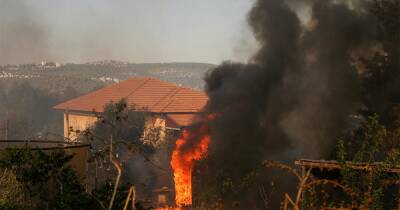 Яир Лапид - Израиль запросил у Греции и Кипра помощь в тушении лесных пожаров - ren.tv - Израиль - Иерусалим - Кипр - Греция