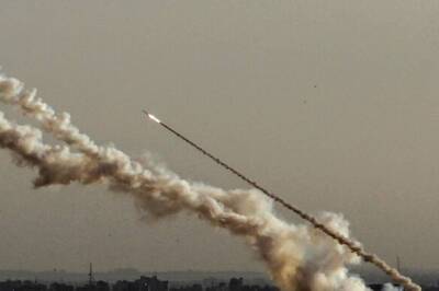 Сирийские СМИ сообщили, что Израиль нанес ракетный удар по провинции Эль-Кунейтра - unn.com.ua - Израиль - Сирия - Украина - Киев - Sana - Syria - провинция Эль-Кунейтра