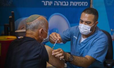 Эш Нахман - Гендиректор Министерства здравоохранения одобрил правила предоставления третьей вакцины нашим согражданам - 7kanal.co.il - Израиль