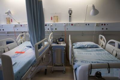 Израильские больницы прекращают прием коронавирусных пациентов из-за нехватки средств - cursorinfo.co.il - Израиль - Израильские - Из