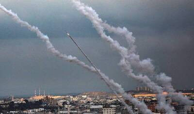 Израиль нанес удары по объектам ХАМАС в секторе Газа - newizv.ru - Израиль - Газа