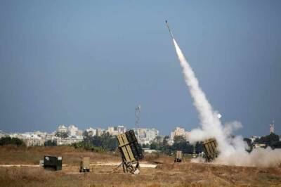 Нафтали Беннет - Беня Ганц - Ливан выпустил три ракеты по Израилю - news-front.info - Израиль - Ливан