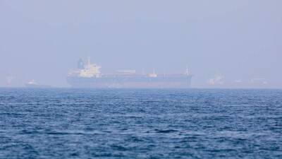 Беня Ганц - Израиль обвинил иранских военных в нападении на танкер Mercer Street - iz.ru - Израиль