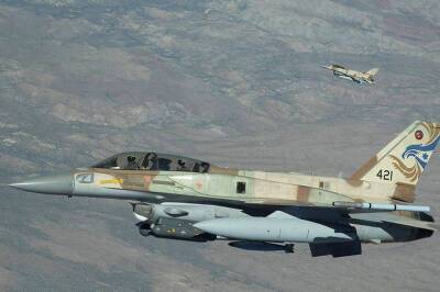 ВВС Израиля впервые за 15 лет ударили по Ливану - topcor.ru - Израиль - Ливан