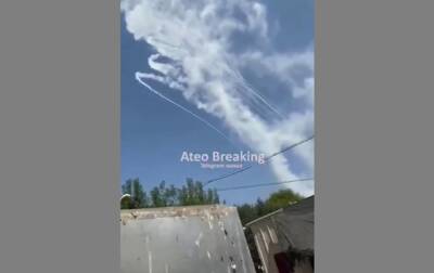 Ракетный обстрел по Израилю попал на видео - korrespondent.net - Израиль - Украина - Ливан - Видео