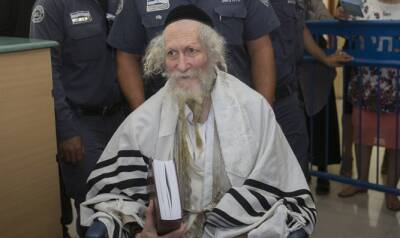 Элиэзер Берланд - 83-летний опальный лидер секты «Шуву Баним» находится в больнице «Хадасса Эйн Керем» на искусственной вентиляции легких - 7kanal.co.il - Иерусалим